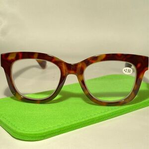 0621 Mona Reading Glasses  2.50 Tortoise Frames Rounded Square Shape